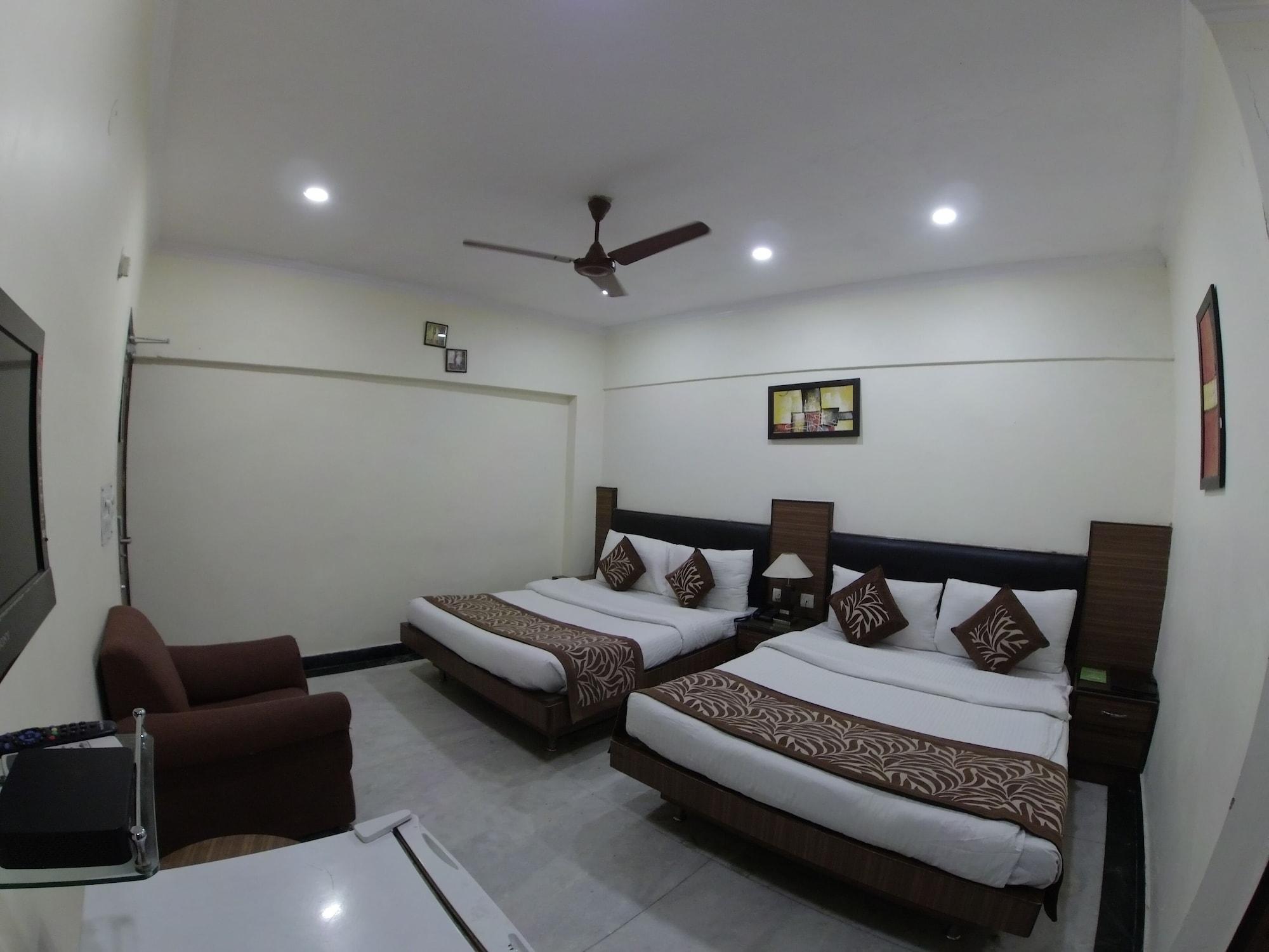 Hotel Hari Piorko - New Delhi Railway Station Ngoại thất bức ảnh